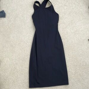 Lululemon black size 6 dress